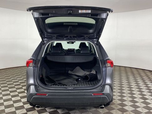 Used 2021 Toyota RAV4 XLE Premium AWD/4WD image 32