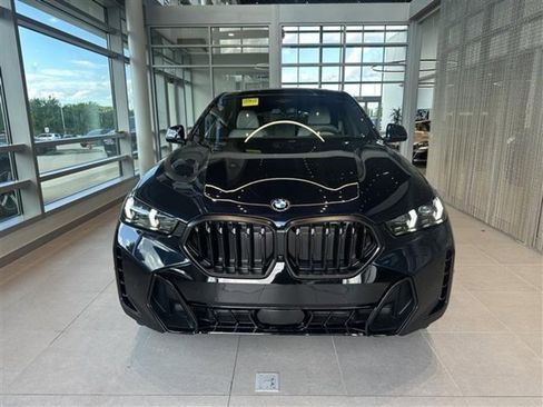 New 2026 BMW X6 xDrive40i w/ Climate Comfort Package image 2
