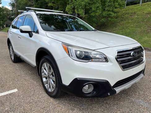 Used 2017 Subaru Outback 3.6R Touring w/ Protection Package #1 AWD/4WD image 34