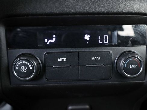 Used 2019 GMC Acadia SLE image 39