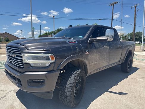 Used 2019 RAM 2500 Laramie AWD/4WD image 8