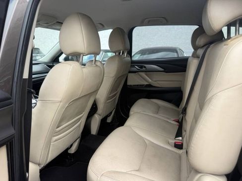 Used 2016 MAZDA CX-9 Touring FWD image 11