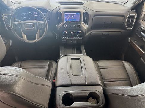 Used 2021 GMC Sierra 2500 Denali w/ Denali Ultimate Package AWD/4WD image 3