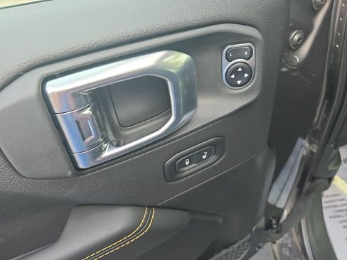 New 2026 Jeep Gladiator Sport AWD/4WD image 11