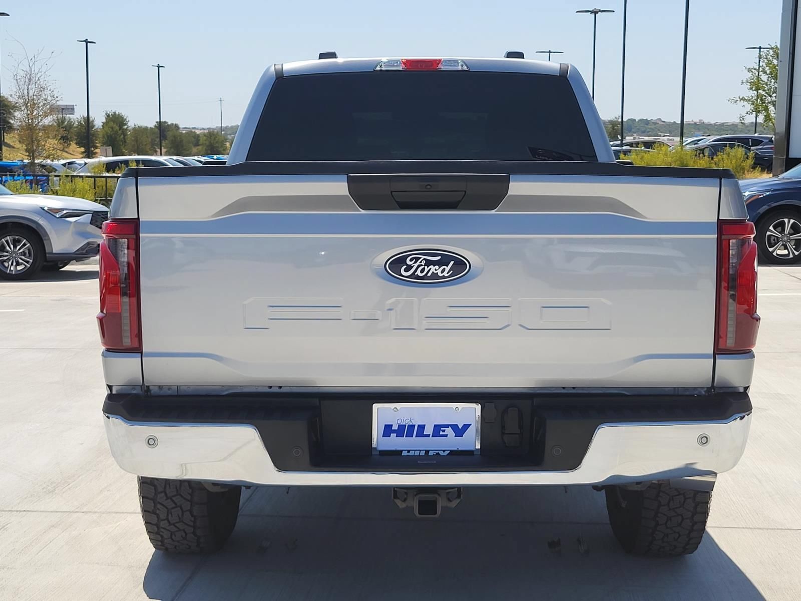 Used 2025 Ford F150 XL w/ Equipment Group 103A High AWD/4WD image 4