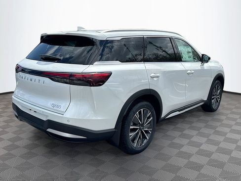 Certified 2026 INFINITI QX60 Luxe w/ Cargo Package FWD image 6