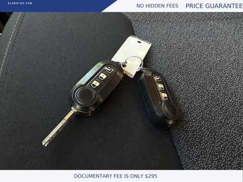 Used 2015 RAM ProMaster 2500 w/ Interior Convenience Group FWD image 17