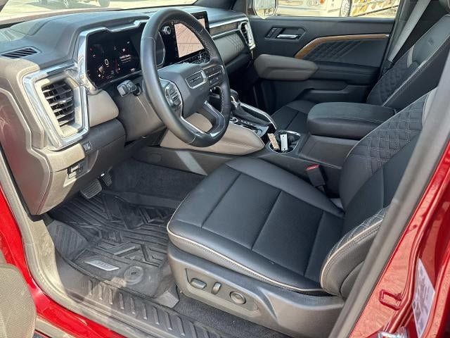 Used 2026 GMC Canyon Denali AWD/4WD image 14