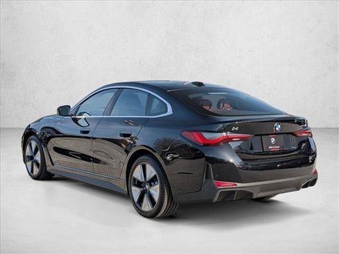 New 2026 BMW i4 xDrive40i image 9