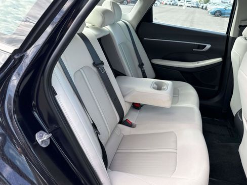 Used 2025 Hyundai Sonata SEL FWD image 15