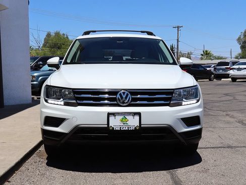 Used 2019 Volkswagen Tiguan SE w/ Panoramic Sunroof Package AWD/4WD image 16
