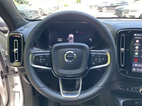 Certified 2023 Volvo C40 P8 Recharge Ultimate w/ Protection Package Premier AWD/4WD image 13