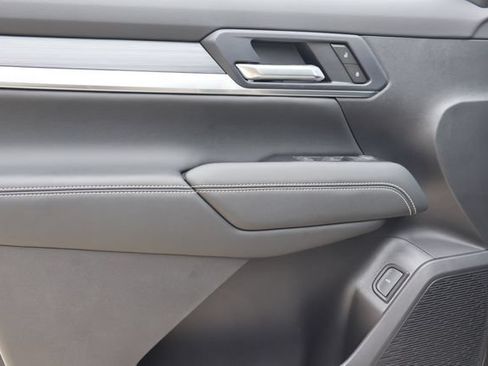 New 2027 GMC Terrain Elevation w/ Elevation Premium Package FWD image 11