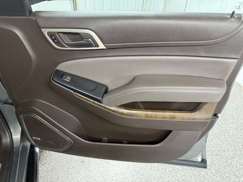 Used 2018 GMC Yukon XL Denali w/ Denali Ultimate Package image 44