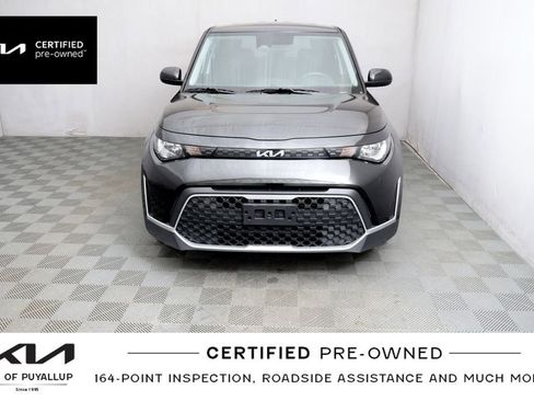 Certified 2025 Kia Soul LX FWD image 3