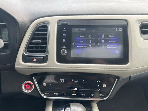 Used 2019 Honda HR-V EX-L image 6