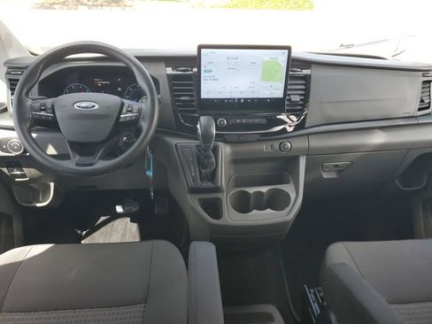 Used 2023 Ford Transit 350 XLT RWD image 12