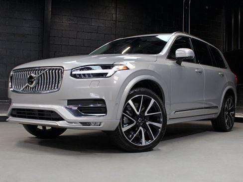 Used 2023 Volvo XC90 B6 Plus w/ Protection Package Premier AWD/4WD image 74