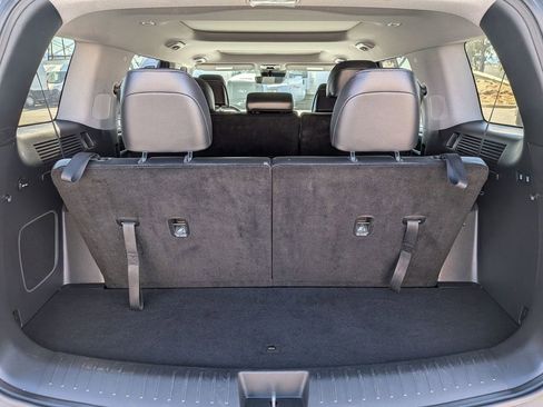 Used 2025 Hyundai Santa Fe Limited image 28