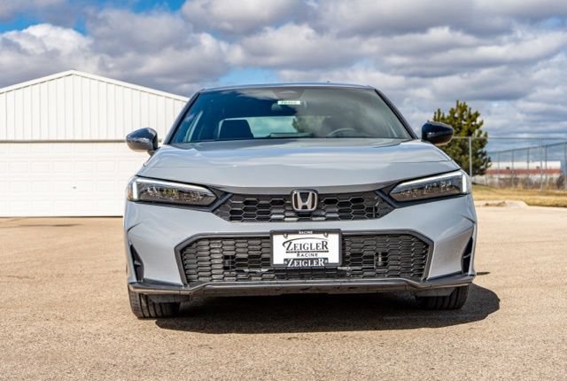 Used 2026 Honda Civic Sport image 2