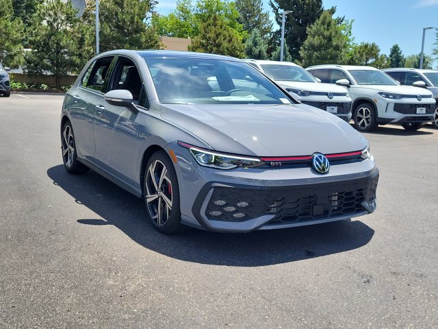 New 2026 Volkswagen GTI SE FWD image 2