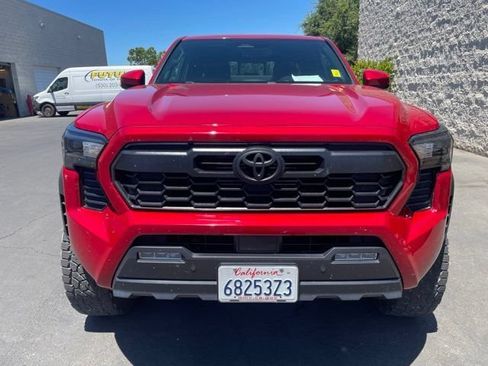 Used 2024 Toyota Tacoma TRD Off-Road w/ TRD Off Road Upgrade Package AWD/4WD image 2
