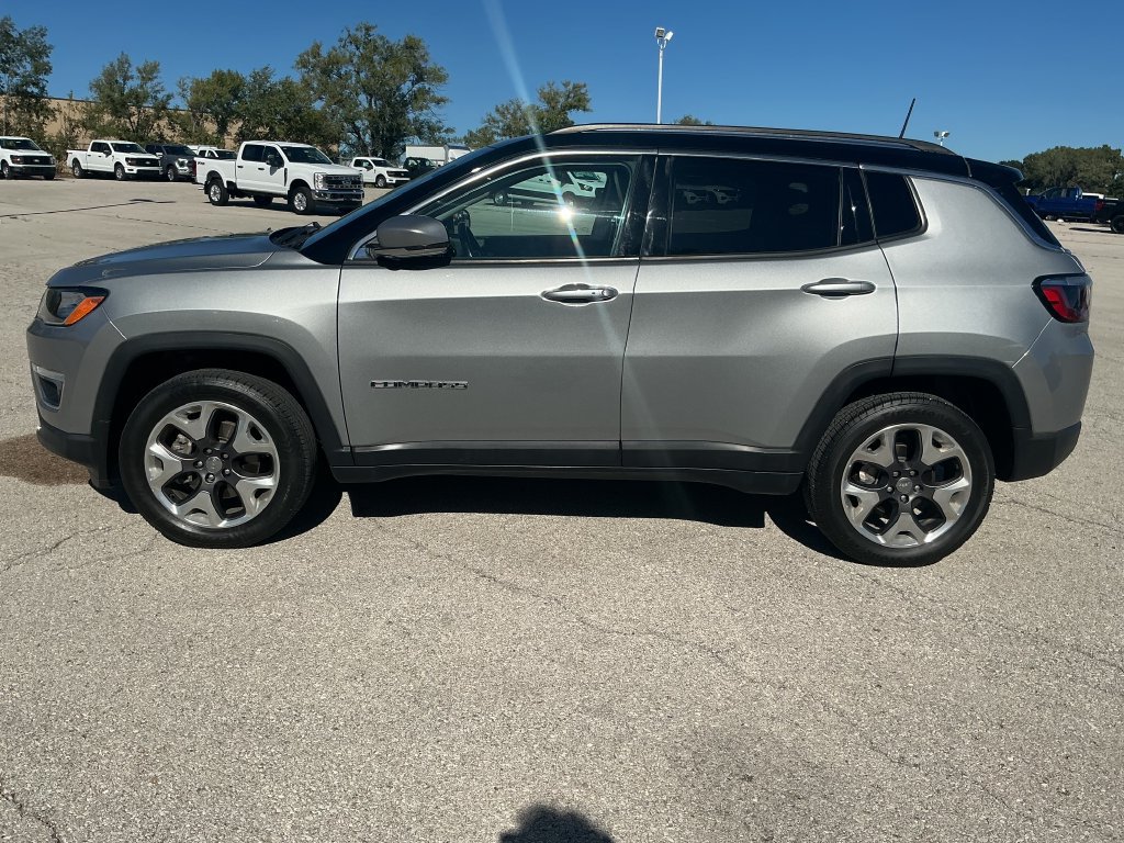 Used 2021 Jeep Compass Limited AWD/4WD image 1