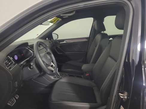 Used 2024 Volkswagen Tiguan SE R-Line FWD image 20