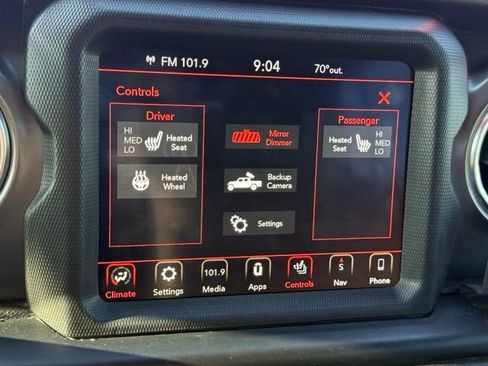 Used 2022 Jeep Gladiator Rubicon w/ LED Lighting Group AWD/4WD image 18