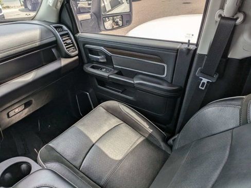 Used 2023 RAM 2500 Laramie AWD/4WD image 16