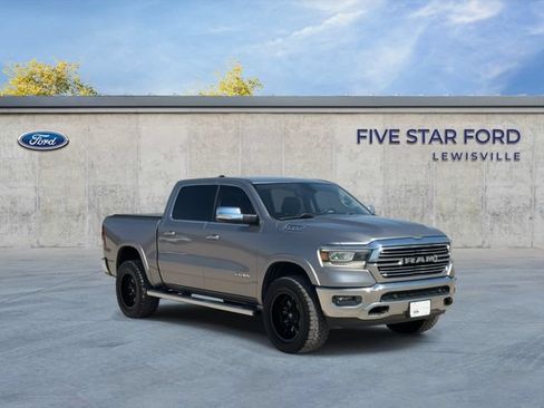 Used 2019 RAM 1500 Laramie AWD/4WD image 2