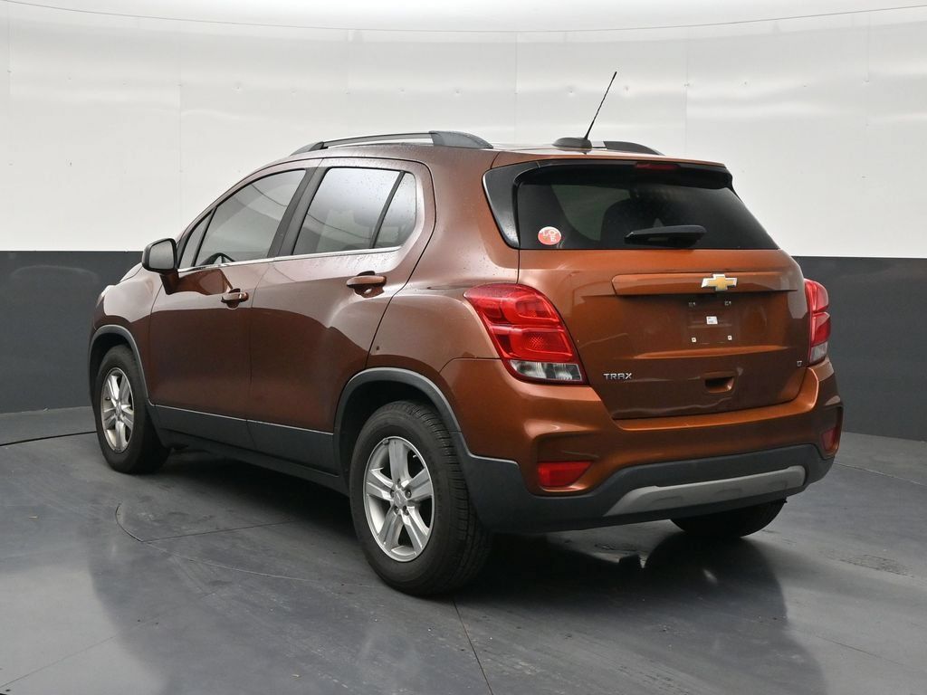 Used 2019 Chevrolet Trax LT FWD image 3