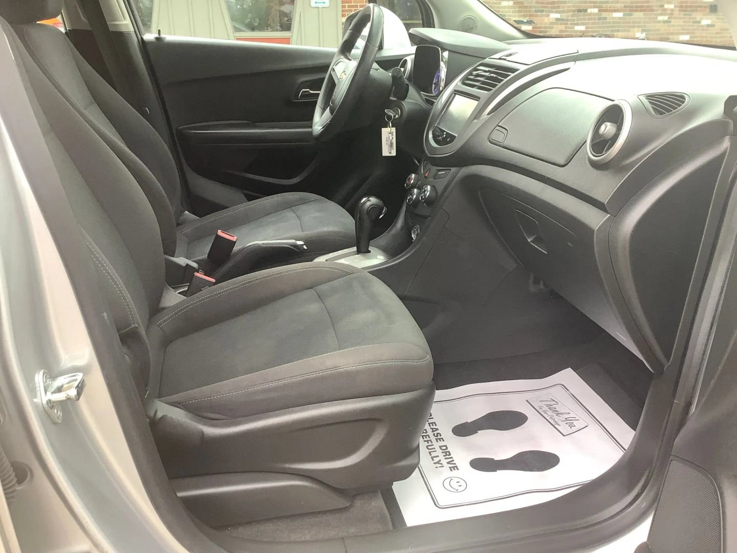 Used 2016 Chevrolet Trax LS FWD image 11