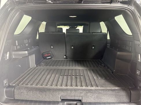 Used 2025 Toyota 4Runner Limited image 21