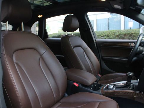 Used 2017 Audi Q5 2.0T Premium image 28