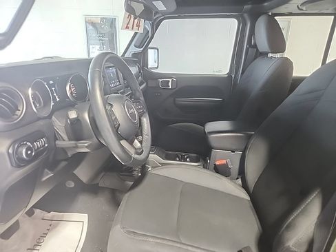 Used 2021 Jeep Wrangler Unlimited Sport AWD/4WD image 10