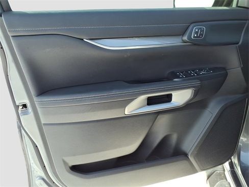 Used 2024 Ford Ranger Lariat w/ FX4 Off-Road Package image 24