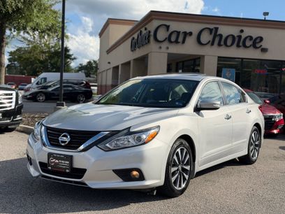 Used 2016 Nissan Altima 2.5 SV w/ Convenience Package