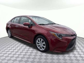Used 2024 Toyota Corolla LE FWD video 1