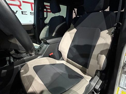 Used 2023 Ford Bronco Big Bend AWD/4WD image 14