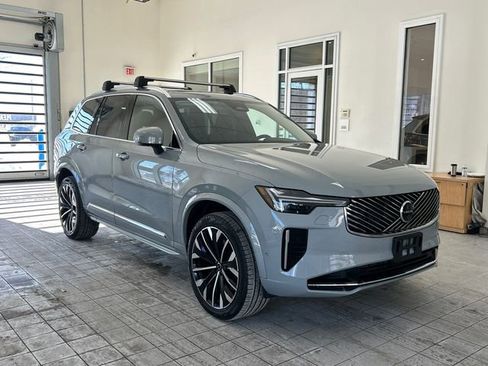 Certified 2025 Volvo XC90 T8 Plus w/ Protection Package Premier image 5