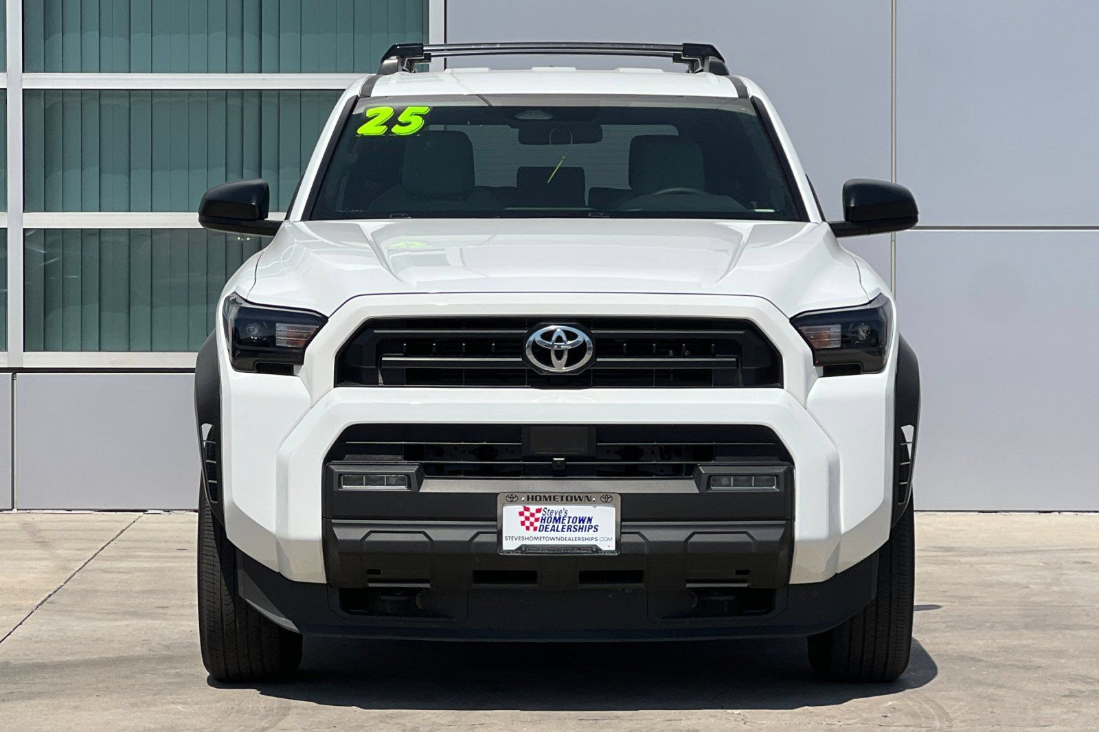 Certified 2025 Toyota 4Runner SR5 AWD/4WD image 6