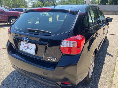 Used 2015 Subaru Impreza 2.0i Premium AWD/4WD image 5