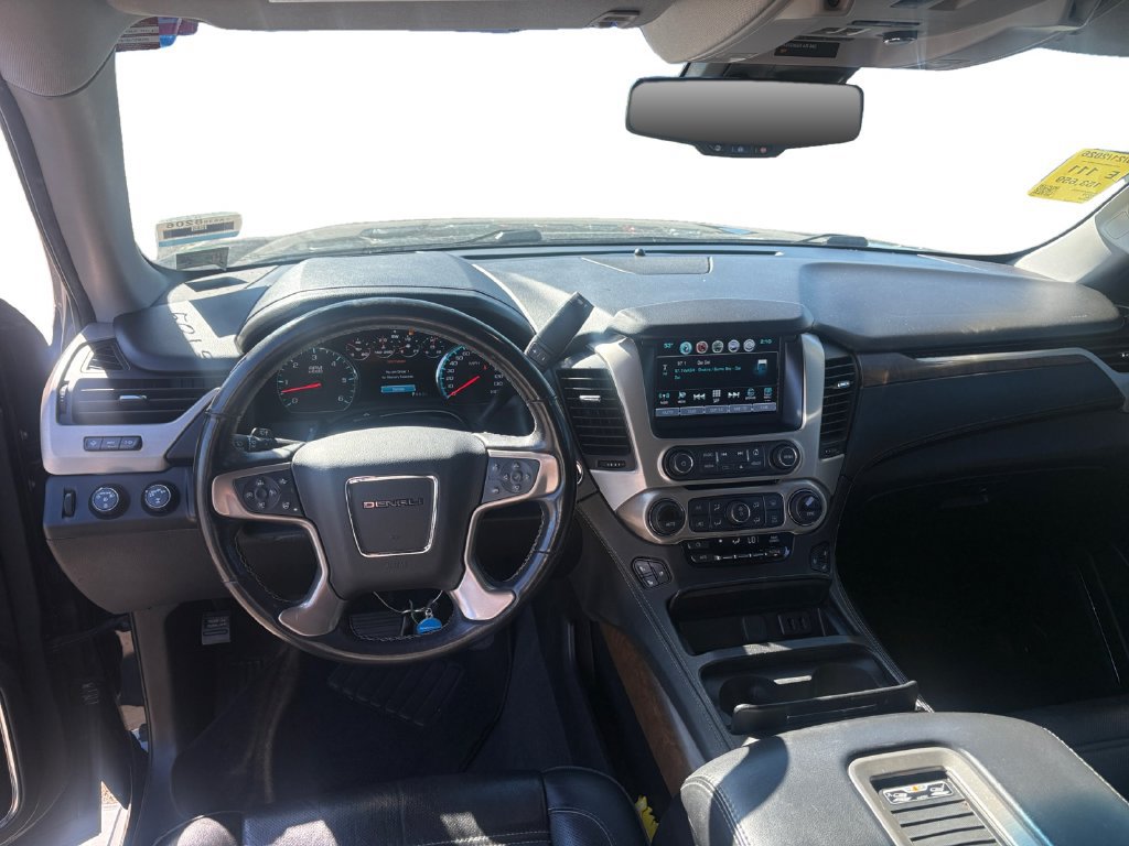 Used 2019 GMC Yukon Denali w/ Denali Ultimate Package AWD/4WD image 13
