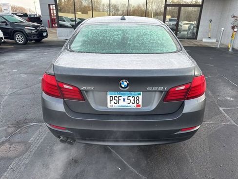 Used 2015 BMW 528i xDrive Sedan image 8