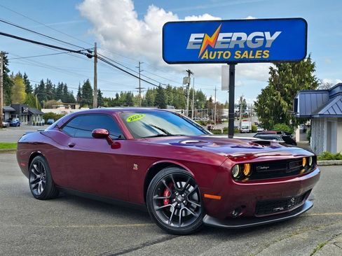 Used 2022 Dodge Challenger R/T Scat Pack w/ Driver Convenience Group RWD image 1