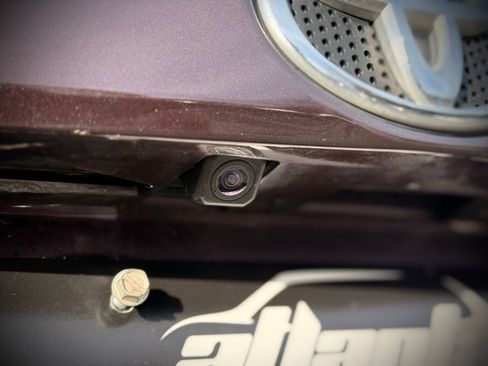 Used 2016 Toyota RAV4 LE image 11