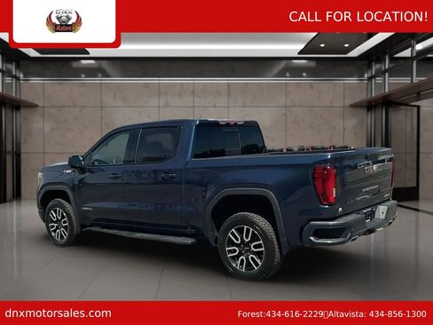 Used 2020 GMC Sierra 1500 AT4 w/ AT4 Premium Package AWD/4WD image 3