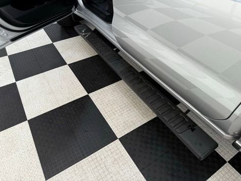 Used 2022 Chevrolet Silverado 1500 LTZ w/ LTZ Premium Package image 28