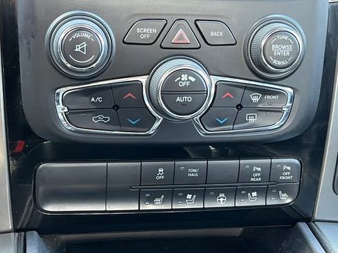 Used 2017 RAM 1500 Sport image 30